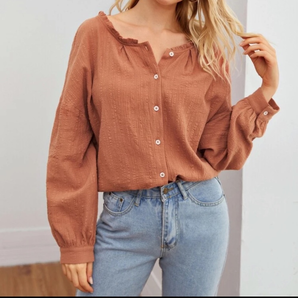 Drop Shoulder Frill Neck